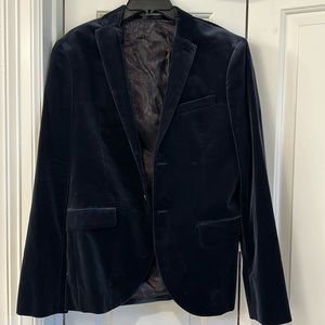 H&M slim fit blazer. Navy color size 38R